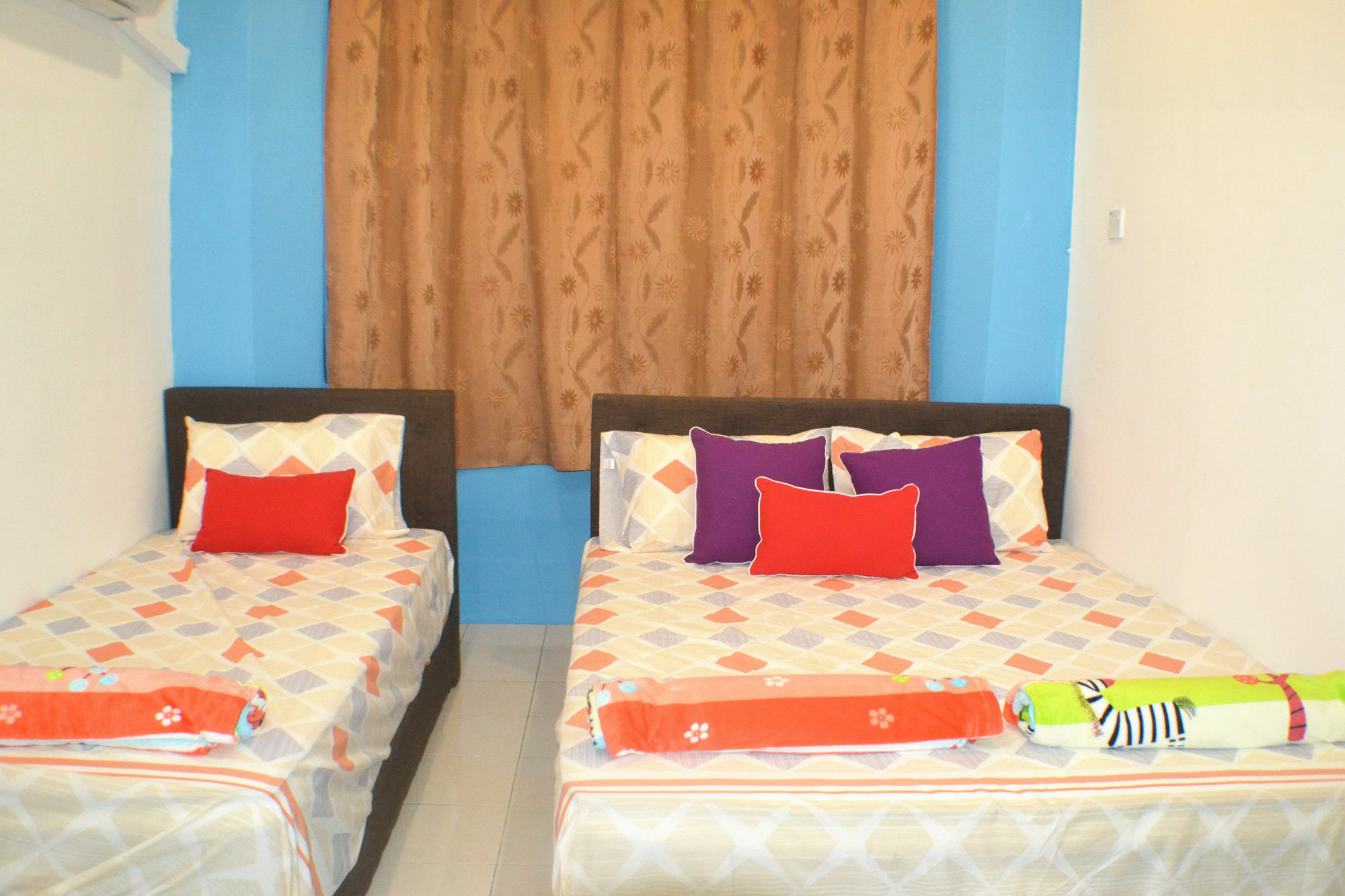 Sakura 1 Homestay Kampar Landed Buitenkant foto